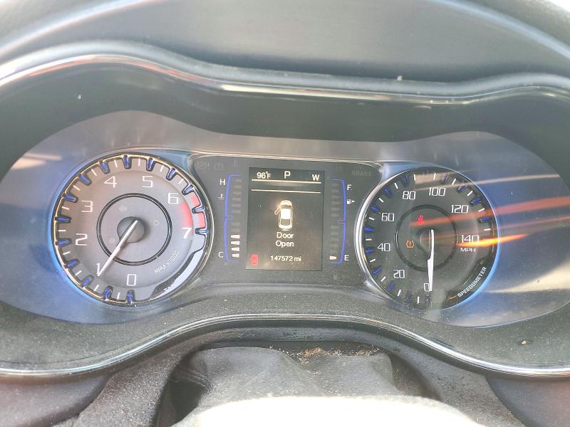 Снимка 9 от търг – 2015 CHRYSLER 200 с VIN 1C3CCCBB6FN647961