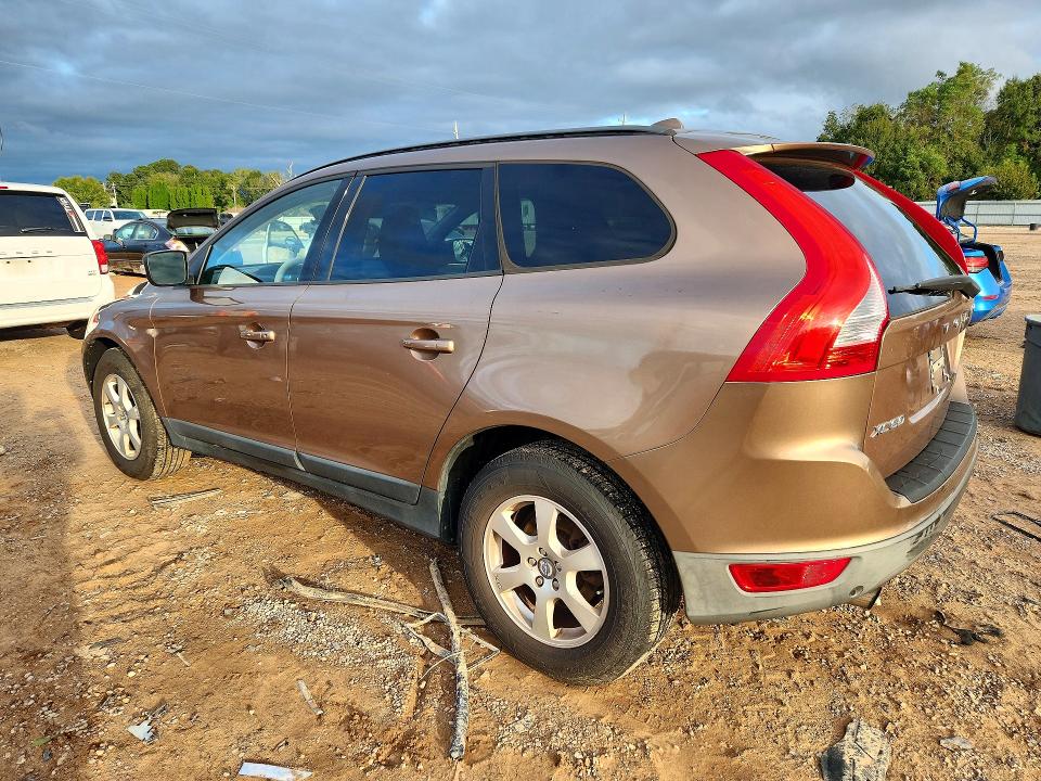 صورة رقم 2 من المزاد - 2010 VOLVO XC60 مع VIN YV4982DL5A2085436