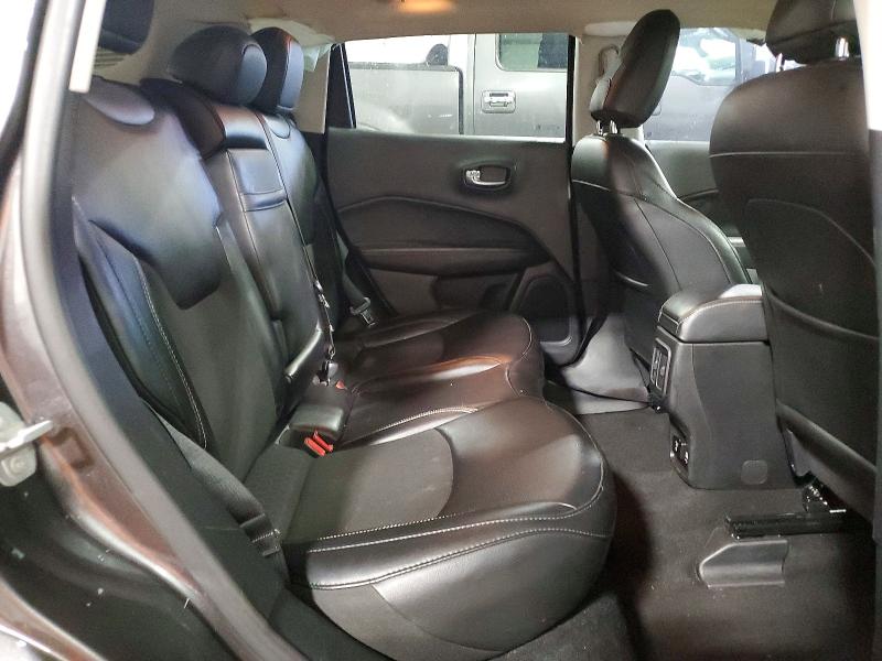 Снимка 11 от търг – 2019 JEEP COMPASS с VIN 3C4NJDBB9KT846948