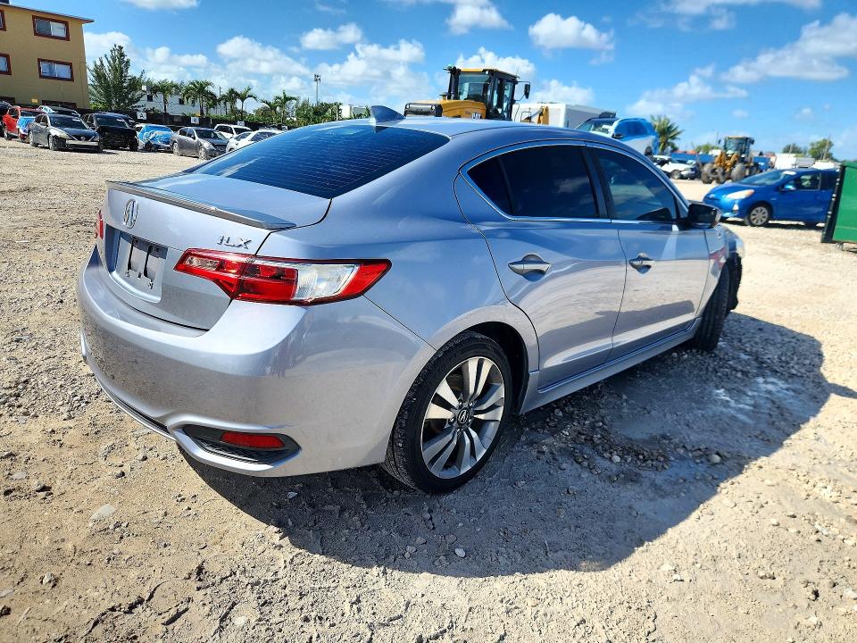 Снимка 3 от търг – 2016 ACURA ILX с VIN 19UDE2F81GA006228