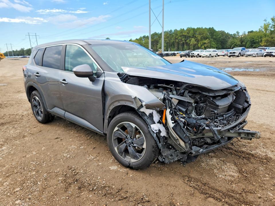 Photo 4 from auction – 2025 NISSAN ROGUE with VIN 5N1BT3BB3SC806346