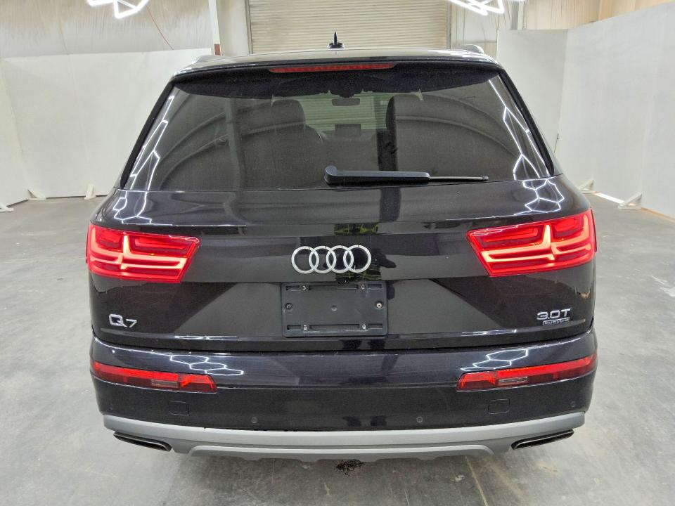 Фото 6 с аукциона – 2017 AUDI Q7 с VIN WA1LAAF71HD056354