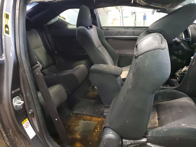 Снимка 10 от търг – 2015 SCION TC с VIN JTKJF5C79F3089673