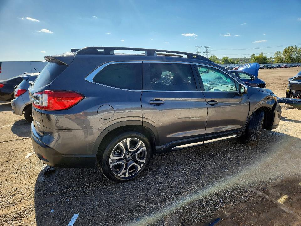 Photo 3 from auction – 2023 SUBARU ASCENT with VIN 4S4WMAUD0P3401621