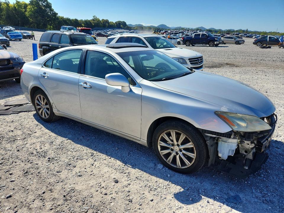 Foto 4 de la subasta – 2007 LEXUS ES con VIN JTHBJ46G772112972