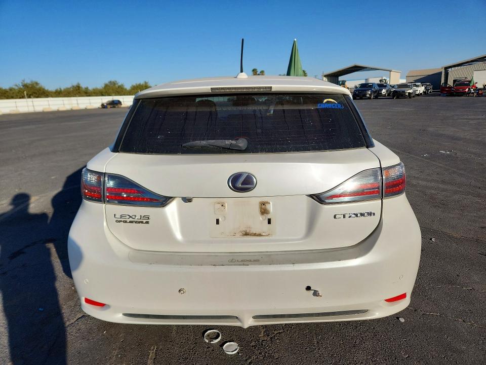 Фото 6 с аукциона – 2013 LEXUS CT с VIN JTHKD5BH6D2141452