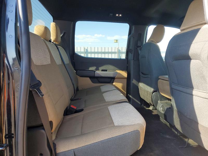 Снимка 10 от търг – 2023 FORD F150 с VIN 1FTEW1C88PKD24498
