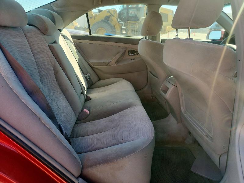 Снимка 10 от търг – 2011 TOYOTA CAMRY с VIN 4T1BF3EK2BU126922