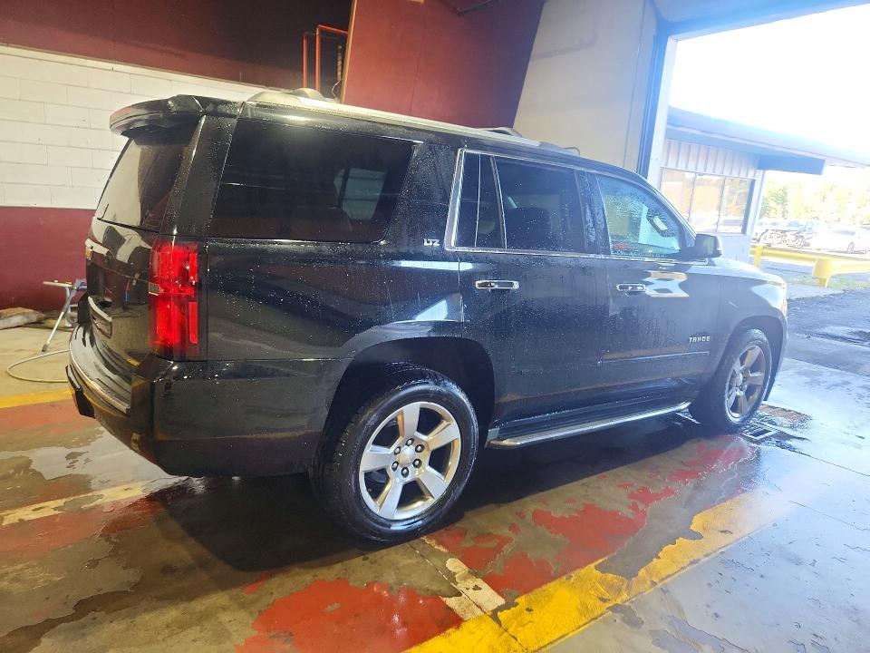 Photo 3 from auction – 2016 CHEVROLET TAHOE with VIN 1GNSKCKC8GR330039