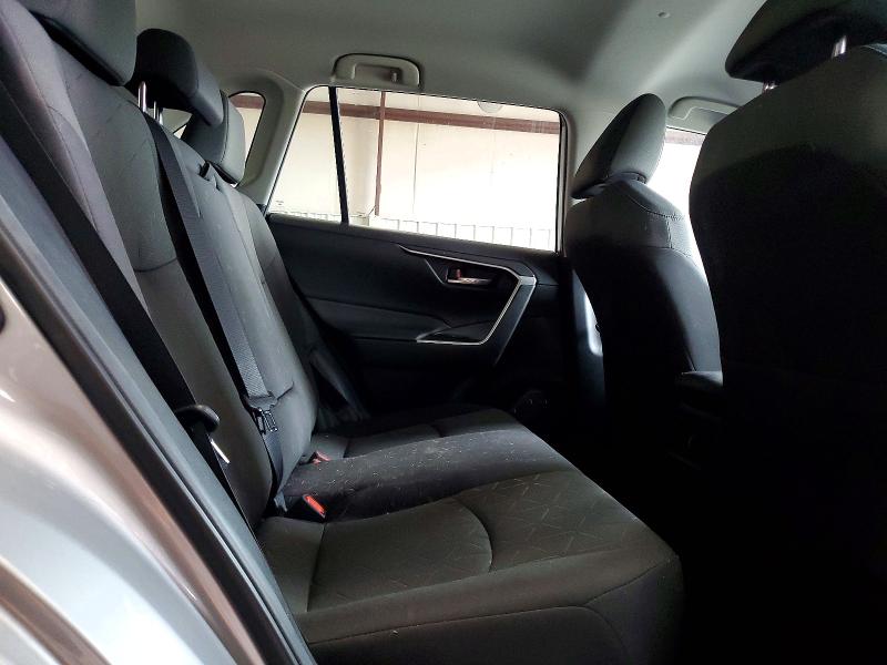 Снимка 11 от търг – 2021 TOYOTA RAV4 с VIN 2T3P1RFV8MW210348