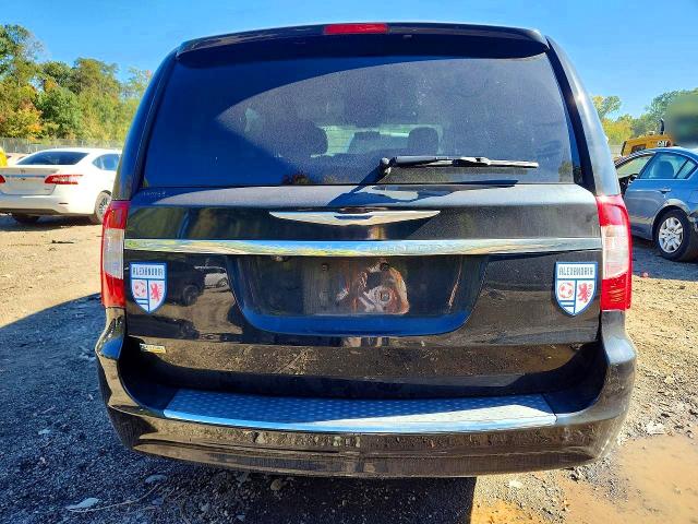 Снимка 6 от търг – 2014 CHRYSLER TOWN & COUNTRY с VIN 2C4RC1BG2ER436666