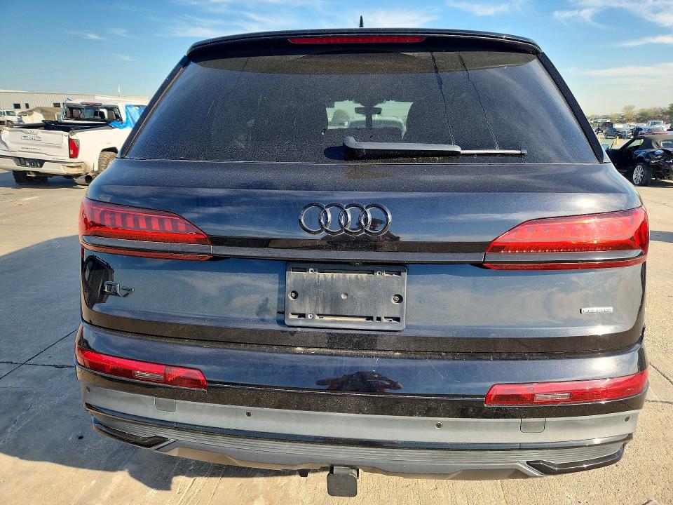 Снимка 6 от търг – 2020 AUDI Q7 с VIN WA1LXAF70LD001577