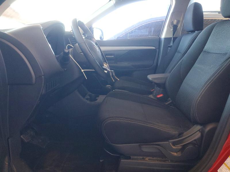 Снимка 7 от търг – 2016 MITSUBISHI OUTLANDER с VIN JA4AD2A33GZ028887