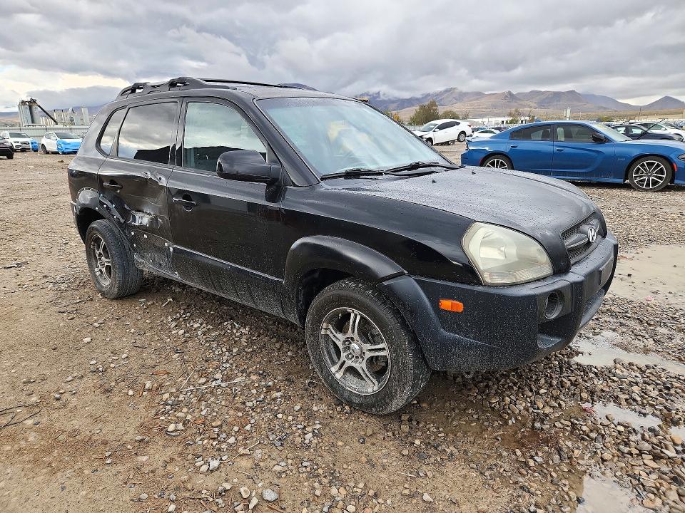 Снимка 4 от търг – 2008 HYUNDAI TUCSON с VIN KM8JN12D98U772167