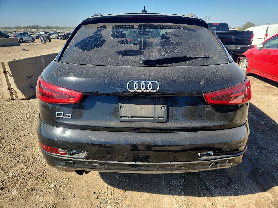 Снимка 6 от търг – 2015 AUDI Q3 с VIN WA1BFCFSXFR013502
