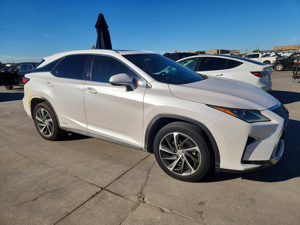Снимка 4 от търг – 2017 LEXUS RX 450H с VIN 2T2BGMCA9HC019806