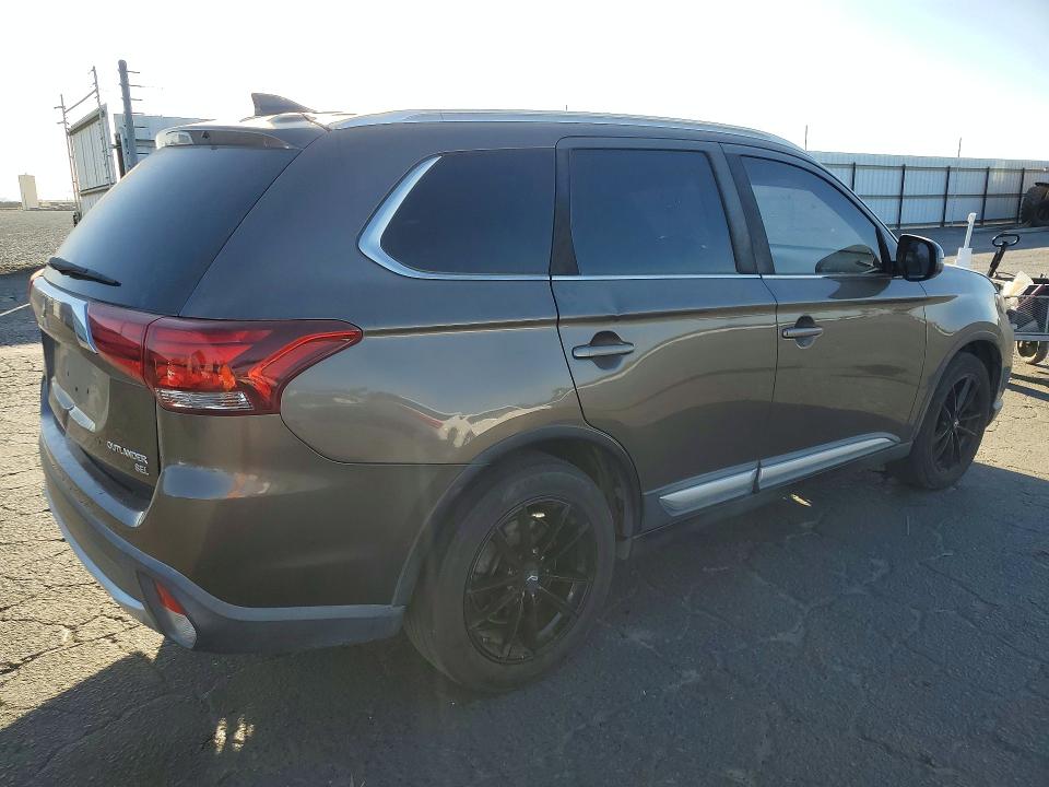 Снимка 3 от търг – 2017 MITSUBISHI OUTLANDER с VIN JA4AD3A36HZ018829