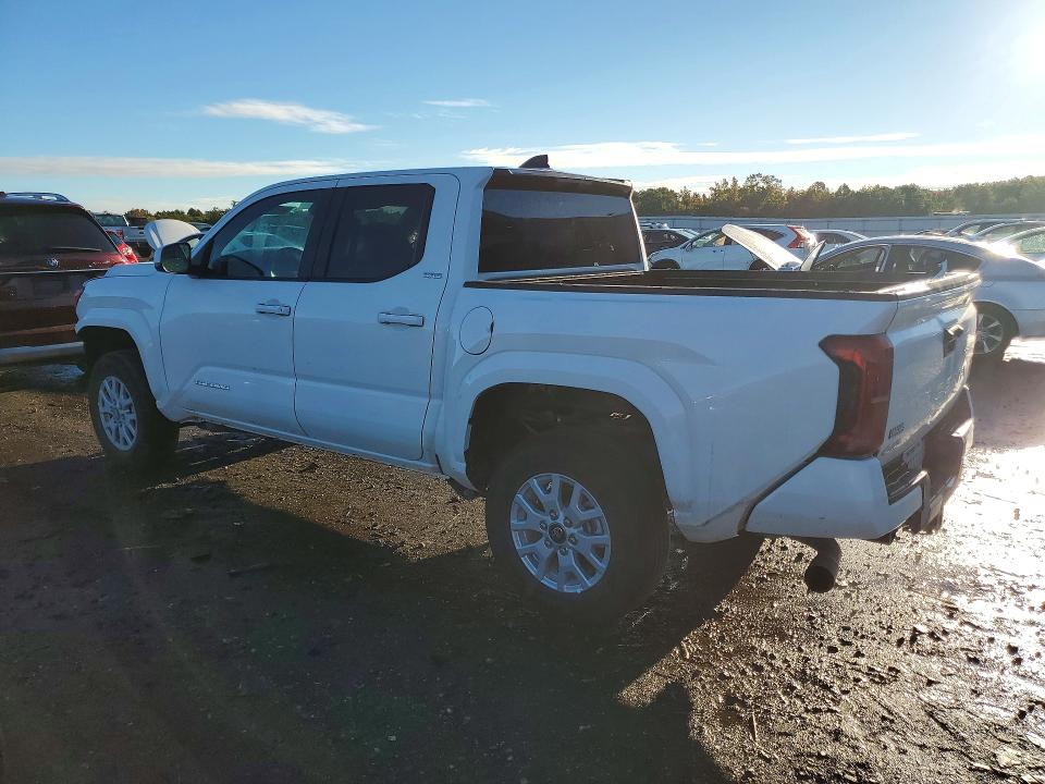 Photo 2 from auction – 2026 TOYOTA TACOMA with VIN 3TMLB5JN8TM281903