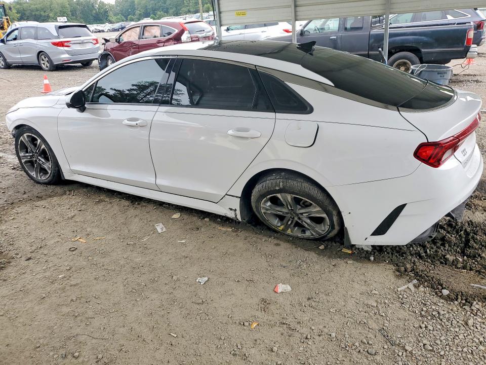 Фото 2 с аукциона – 2023 KIA K5 с VIN 5XXG34J26PG194913