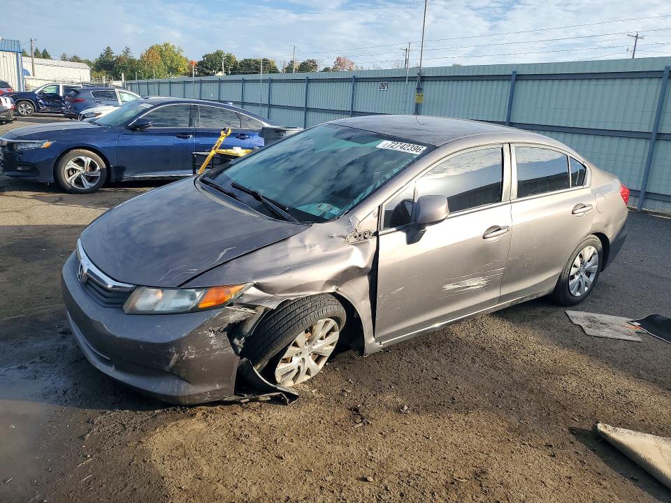 Снимка 1 от търг – 2012 HONDA CIVIC с VIN 19XFB2F54CE390440