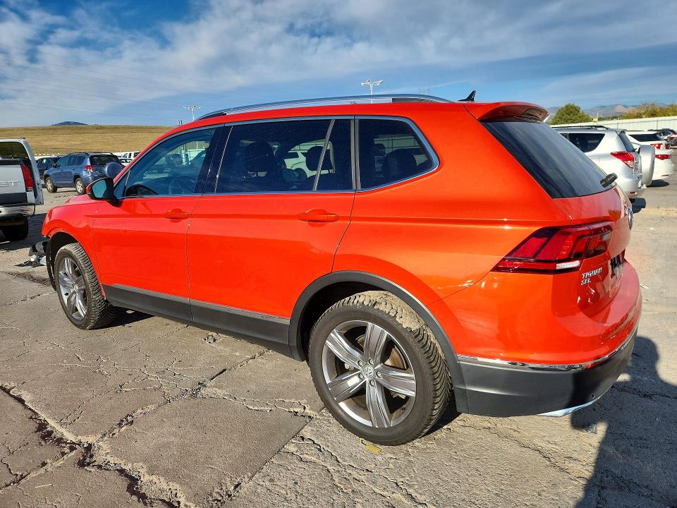 Снимка 2 от търг – 2019 VOLKSWAGEN TIGUAN с VIN 3VV4B7AXXKM093921