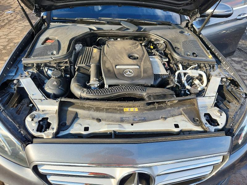 Снимка 11 от търг – 2017 MERCEDES-BENZ E с VIN WDDZF4KB8HA102038