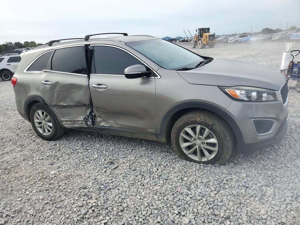 Photo 4 from auction – 2018 KIA SORENTO with VIN 5XYPGDA31JG410327