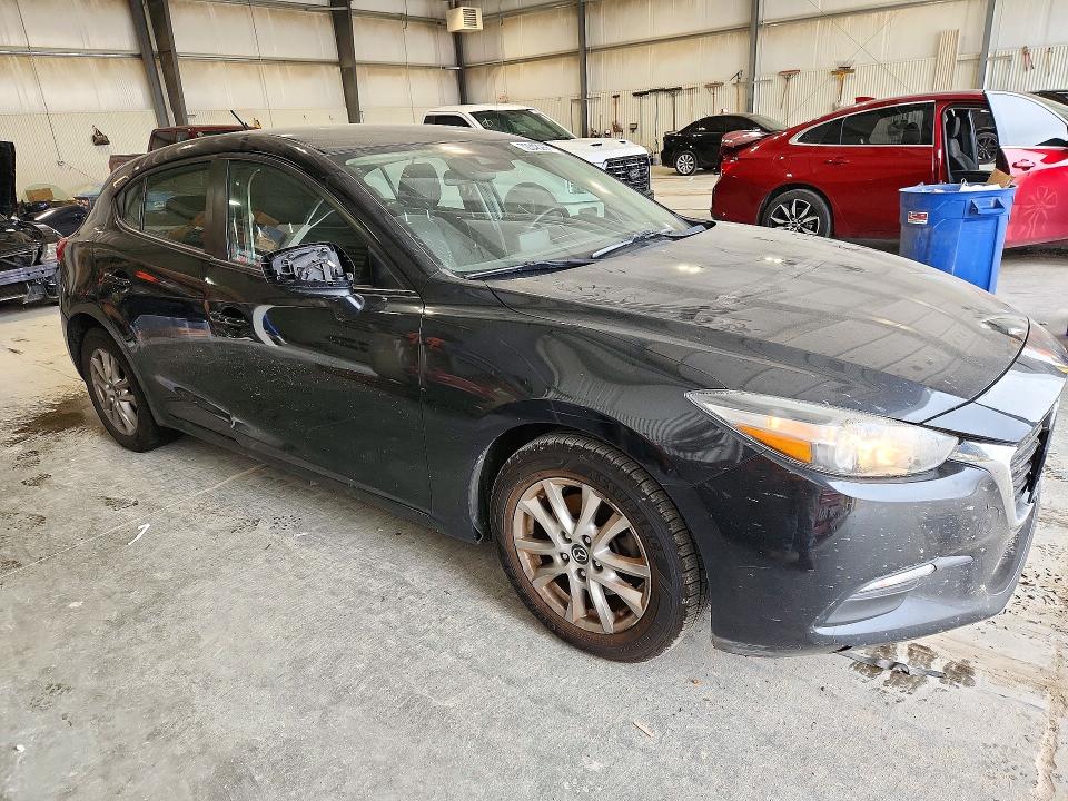 Zdjęcie 4 z aukcji – 2018 MAZDA 3 z VIN 3MZBN1K76JM172250