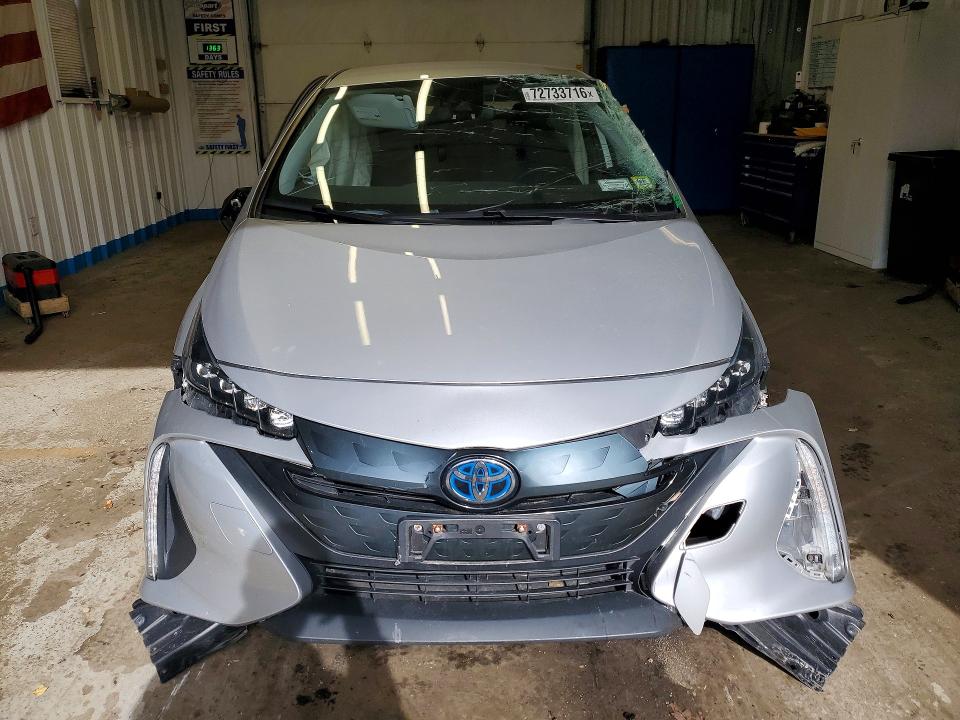 Снимка 5 от търг – 2021 TOYOTA PRIUS PRIME с VIN JTDKAMFPXM3184272