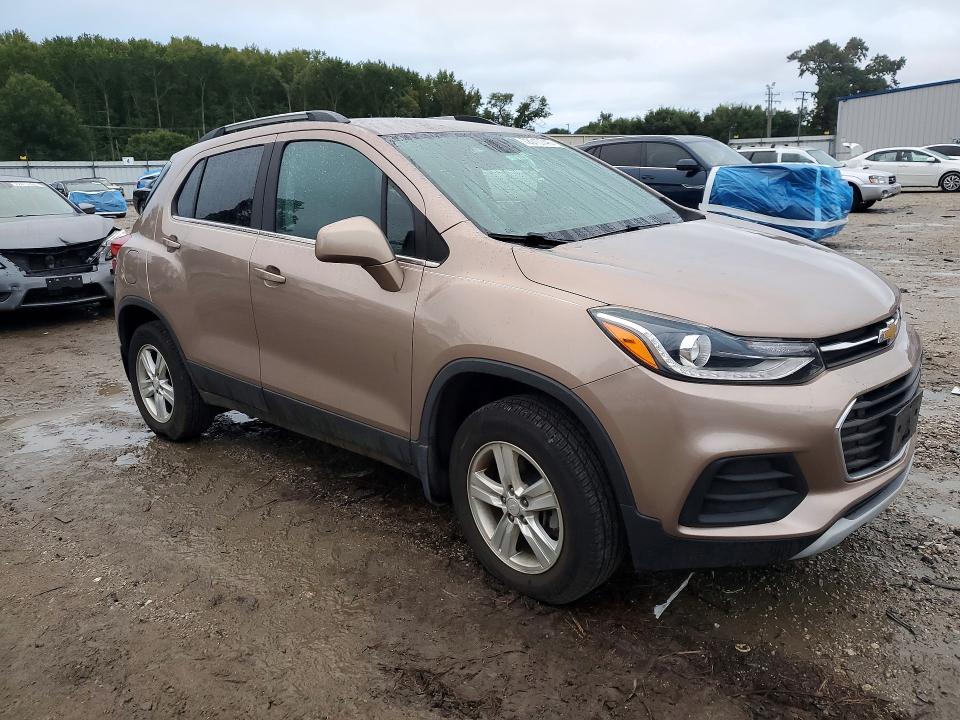 Снимка 4 от търг – 2019 CHEVROLET TRAX с VIN 3GNCJPSB3KL115142
