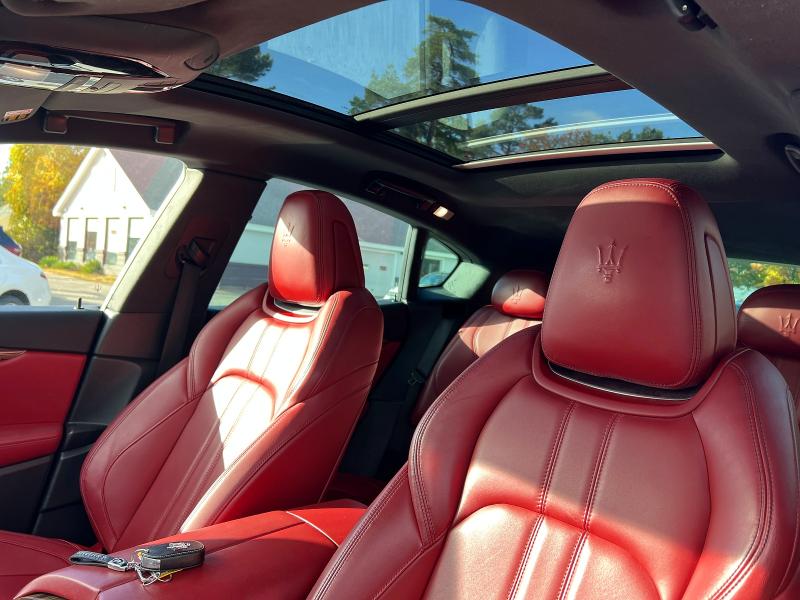 صورة رقم 9 من المزاد - 2017 MASERATI LEVANTE مع VIN ZN661XUS1HX262882