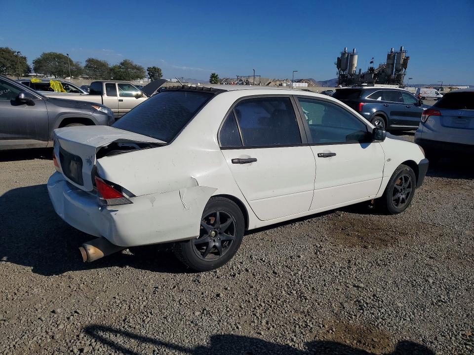 Photo 3 from auction – 2006 MITSUBISHI LANCER with VIN JA3AJ26E96U050525