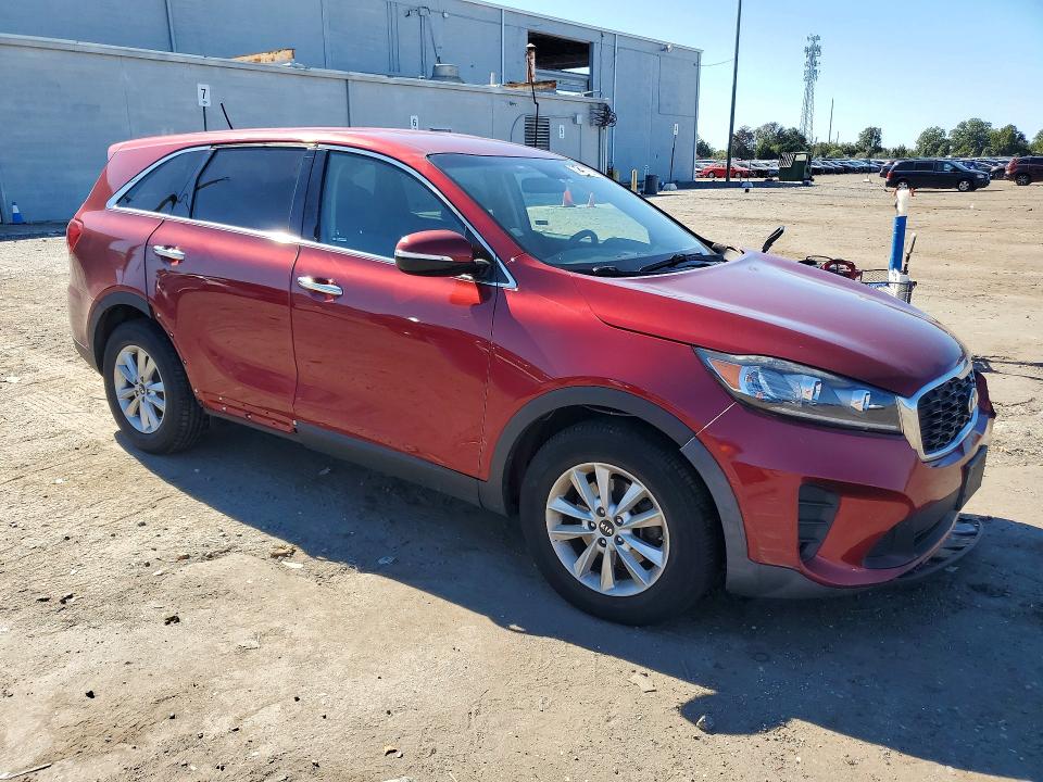 Снимка 4 от търг – 2019 KIA SORENTO с VIN 5XYPG4A31KG470819