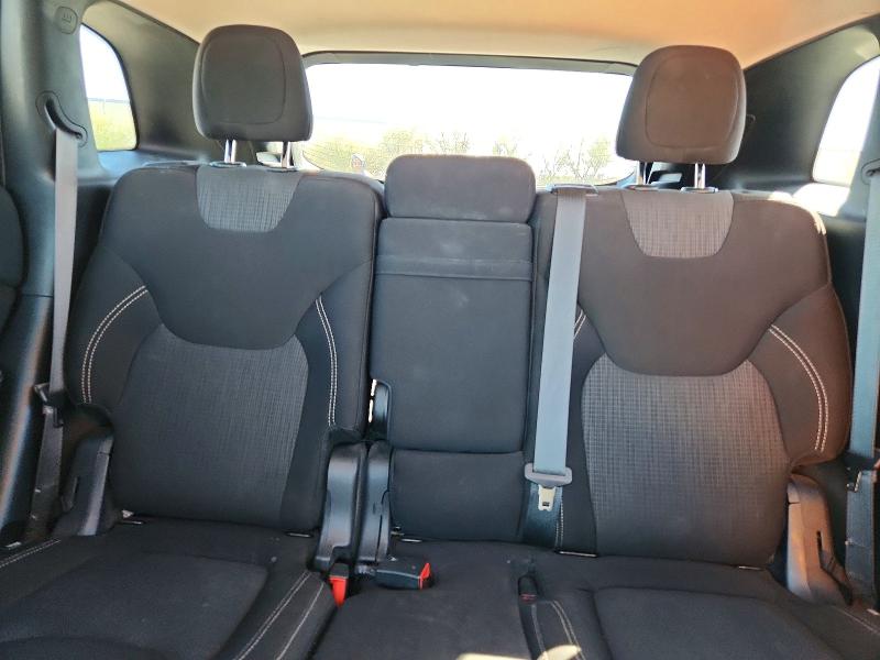 صورة رقم 10 من المزاد - 2015 JEEP CHEROKEE مع VIN 1C4PJLCB7FW536489