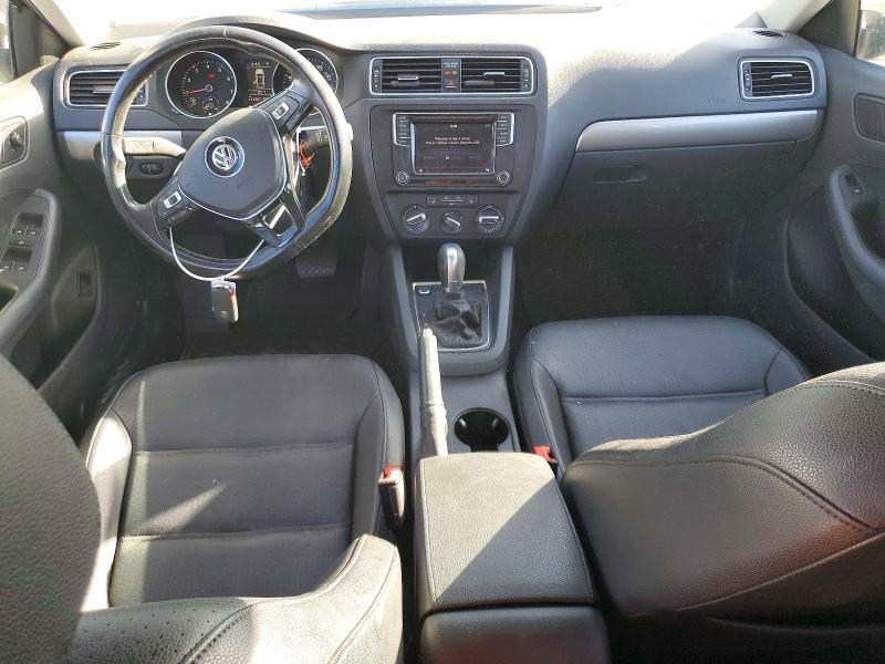Снимка 8 от търг – 2017 VOLKSWAGEN JETTA с VIN 3VWDB7AJ3HM373700