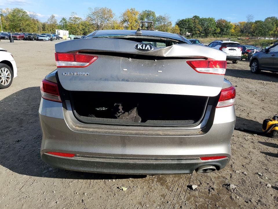 Фото 6 с аукциона – 2018 KIA OPTIMA с VIN 5XXGT4L3XJG270744