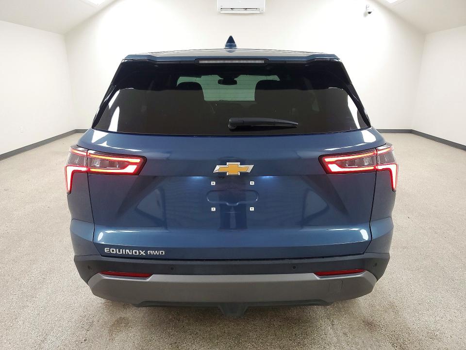 Photo 6 from auction – 2026 CHEVROLET EQUINOX with VIN 3GNAXPEG3TL331068