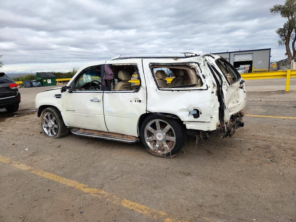 Снимка 2 от търг – 2008 CADILLAC ESCALADE с VIN 1GYEC63848R134075