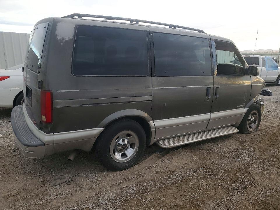 Photo 3 from auction – 2000 GMC SAFARI with VIN 1GKDM19W1YB517640