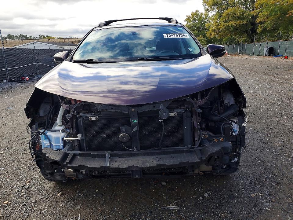 Снимка 5 от търг – 2017 TOYOTA RAV4 с VIN 2T3RFREV2HW695345