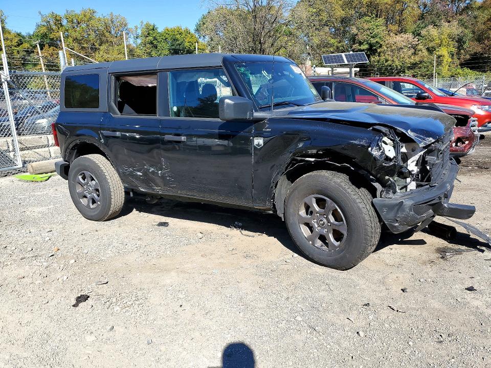 Foto 4 de la subasta – 2026 FORD BRONCO con VIN 1FMDE7BH4TLA81873