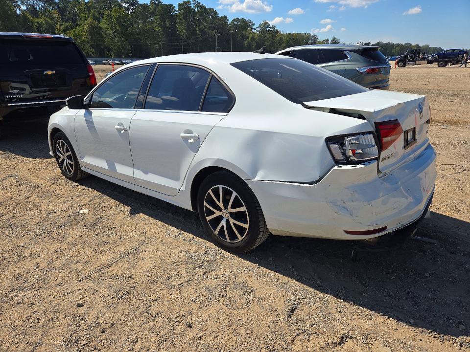 Снимка 2 от търг – 2018 VOLKSWAGEN JETTA с VIN 3VWDB7AJXJM229096