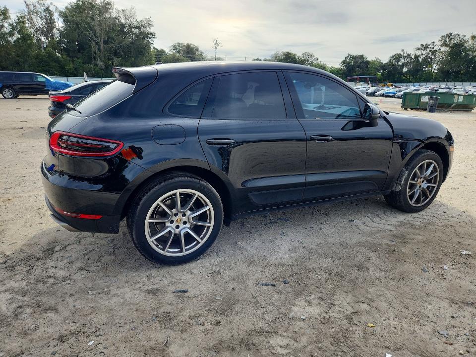 Снимка 3 от търг – 2018 PORSCHE MACAN с VIN WP1AA2A52JLB09100
