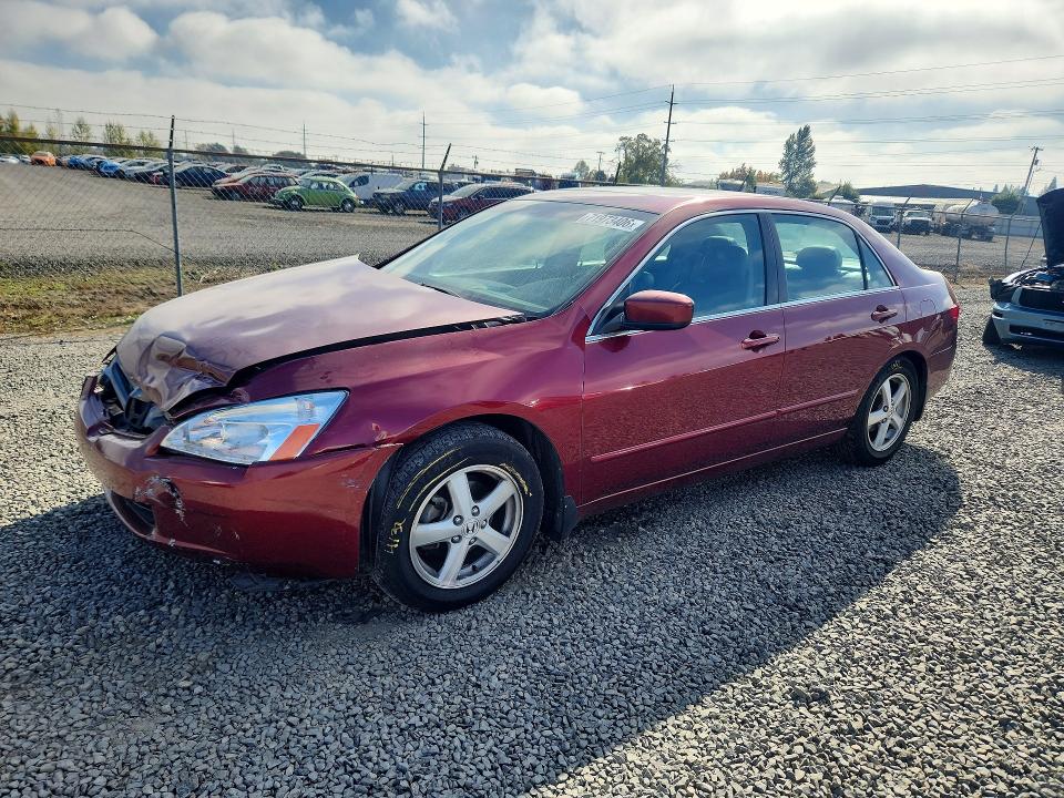 HONDA ACCORD 2005 с VIN 1HGCM56815A117181 - Снимка от търг