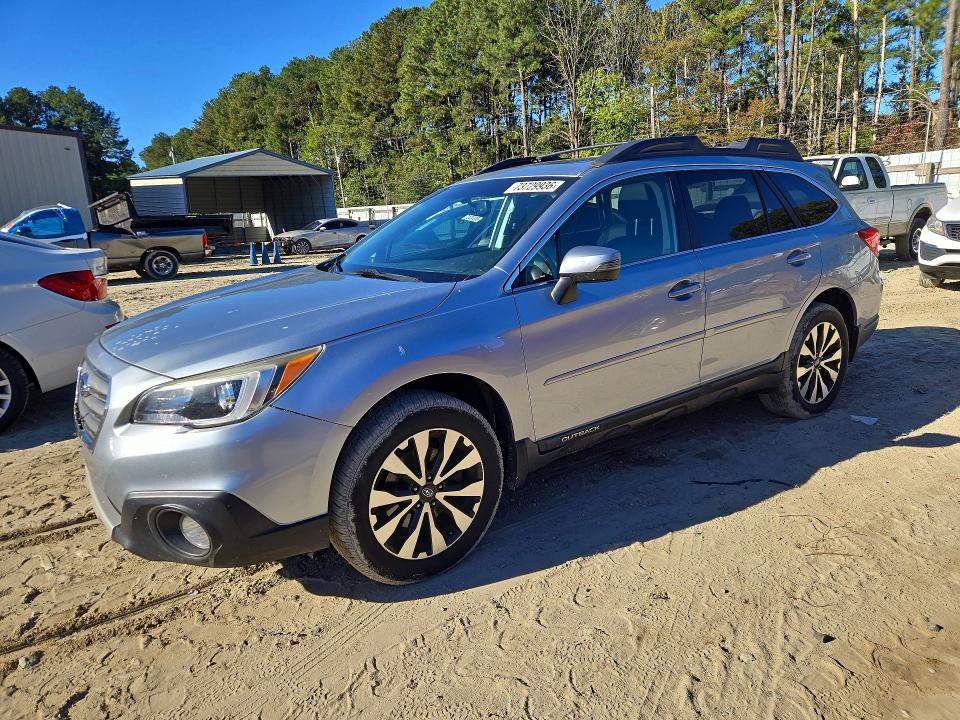 SUBARU OUTBACK 2015 с VIN 4S4BSALC1F3313981 - Снимка от търг