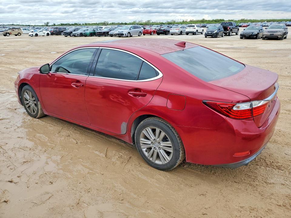 Foto 2 de la subasta – 2015 LEXUS ES con VIN JTHBK1GG1F2186171