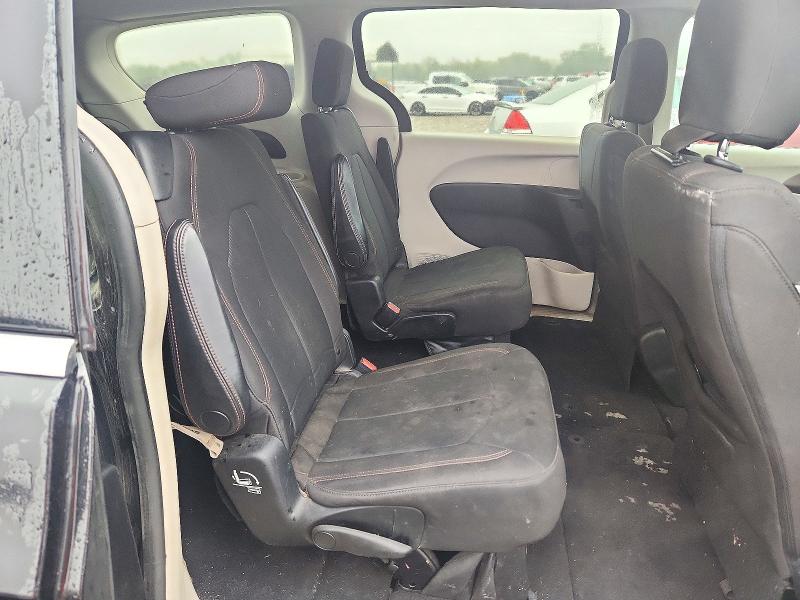 Фото 11 с аукциона – 2017 CHRYSLER PACIFICA с VIN 2C4RC1CG9HR519756
