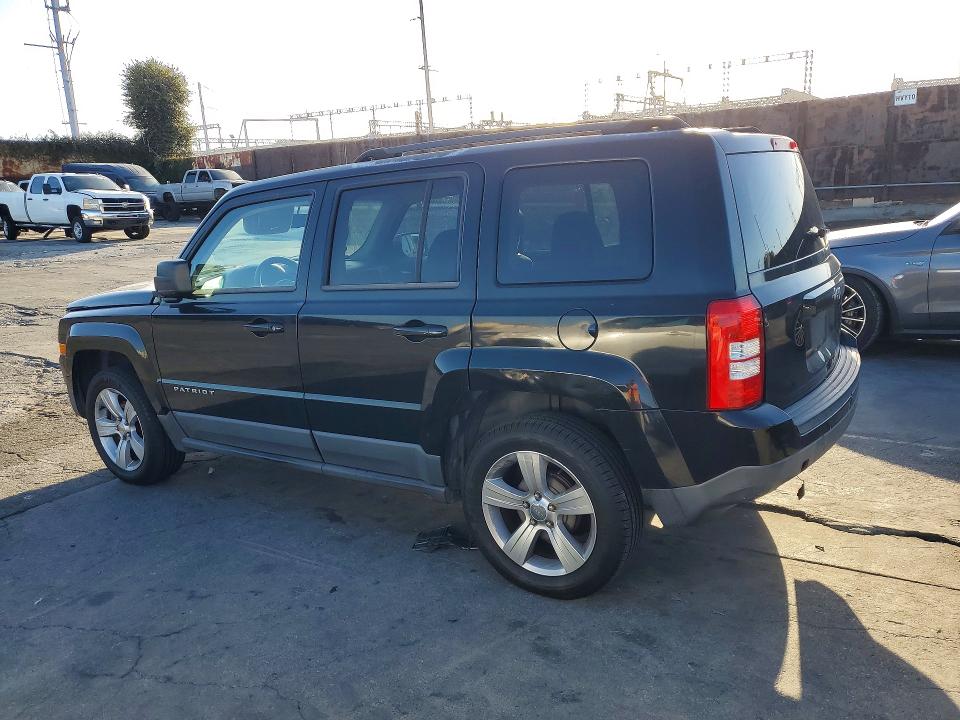 Снимка 2 от търг – 2013 JEEP PATRIOT с VIN 1C4NJPFB2DD223126
