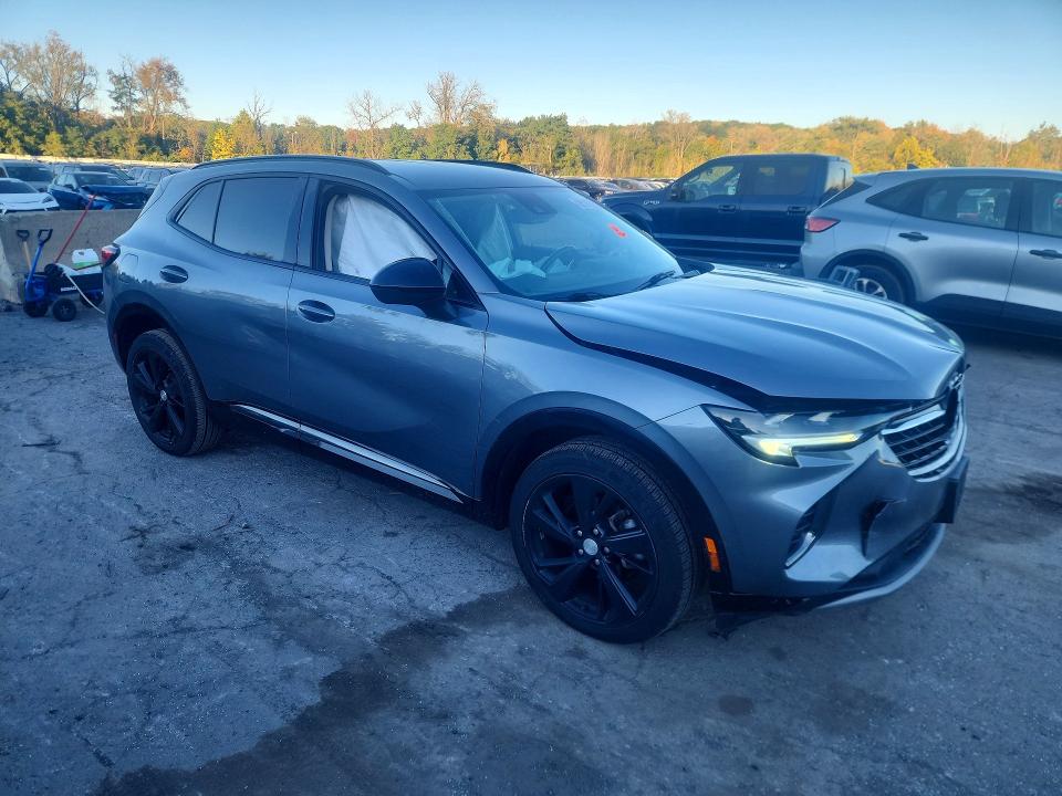 Photo 4 from auction – 2021 BUICK ENVISION with VIN LRBFZMR48MD193072