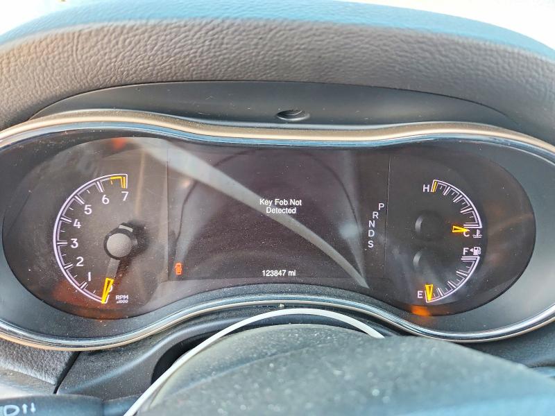 Photo 9 from auction – 2015 JEEP GRAND CHEROKEE with VIN 1C4RJFAG4FC827865